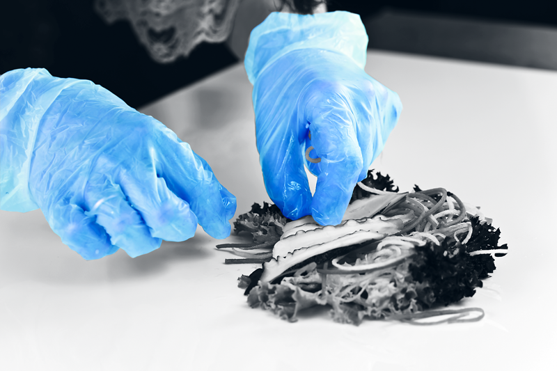 Unicare blå vinyl pulveriserade handskar box med 100 st