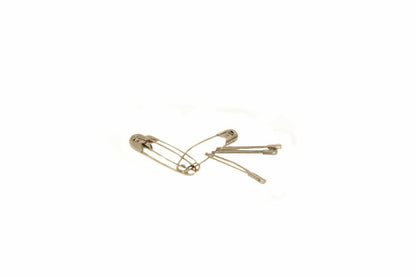 Safety Pins (Bag of 6) QZ9572 UKMEDI.CO.UK